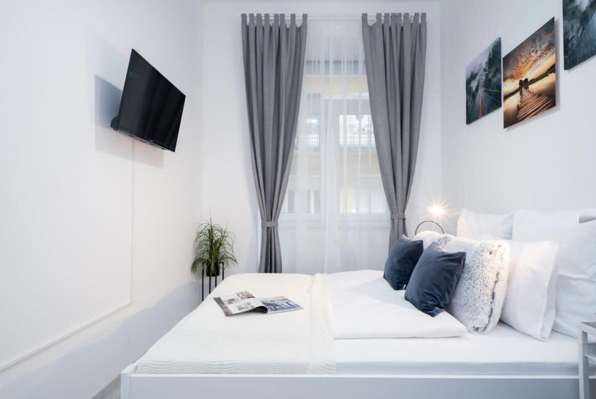 New Home At Exlusive Central Location Budapest Exterior photo
